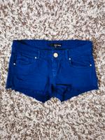Königsblaue Royalblaue kurze Short destroyed Hotpants 36 Bayern - Hersbruck Vorschau