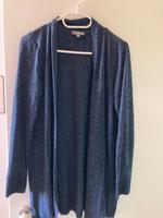 Blaue Cardigan in Größe S Nordrhein-Westfalen - Warstein Vorschau