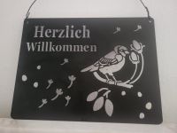 Schild Herzlich Willkommen schwarz Vogel Bayern - Ostheim Vorschau