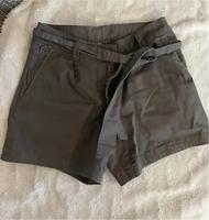 Shorts Bermuda oliv grün Gr. XXS Nordrhein-Westfalen - Elsdorf Vorschau