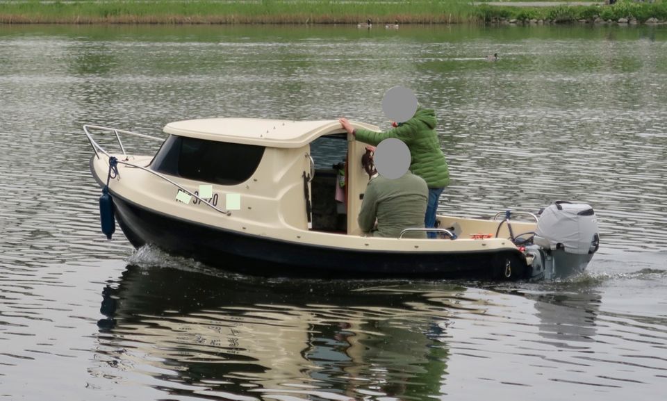 Motorboot Corsiva Elegante GS , GFK in Essen