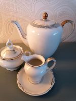 Kaffeekanne, Teekanne, Zuckerdose und Milchkännchen iin Antik wei Nordrhein-Westfalen - Porta Westfalica Vorschau