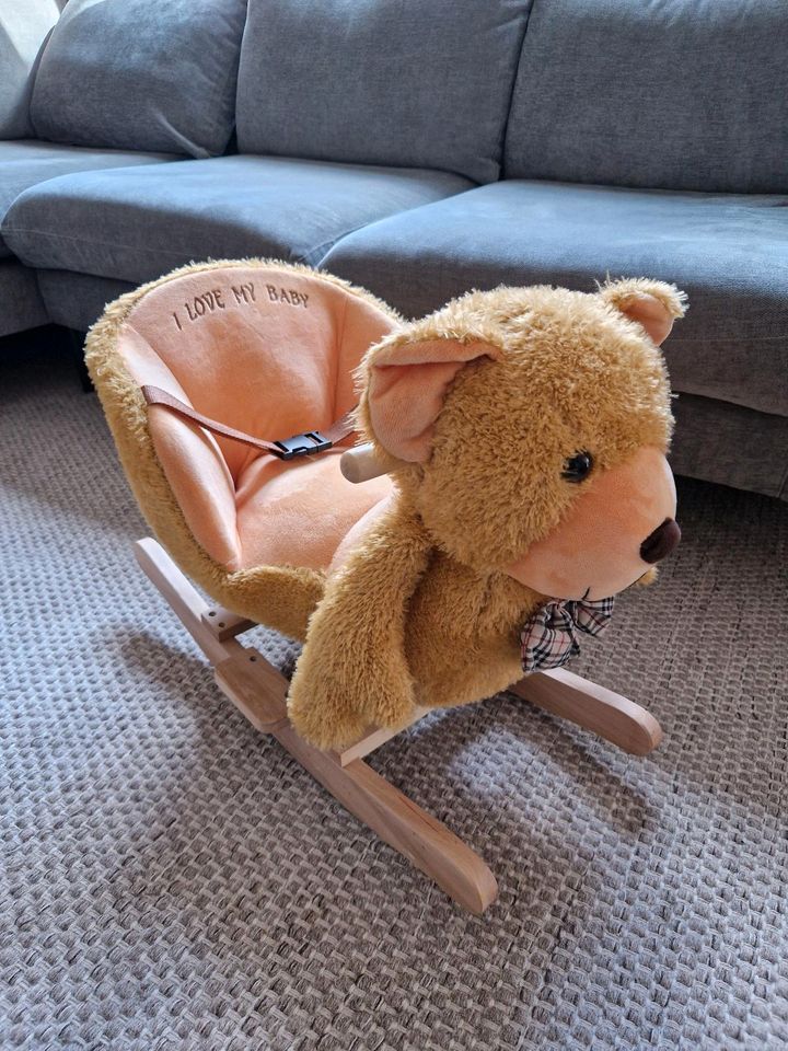 BabyGo Schaukeltier Bär mit Geräusch in Berlin