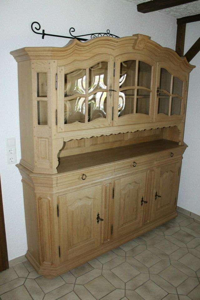 Wohnzimmerschrank Eiche helle Schrank Vitrine Regal Buffet Oak in Herresbach