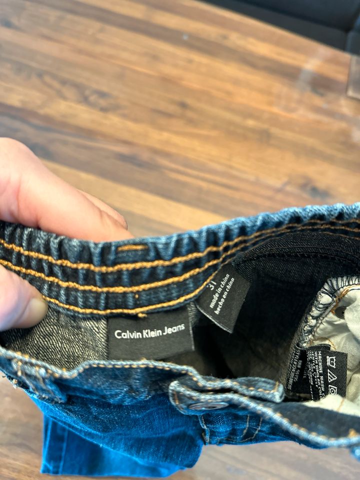 Calvin Klein Jeans wide leg 92- 98 3 Jahre in Damme