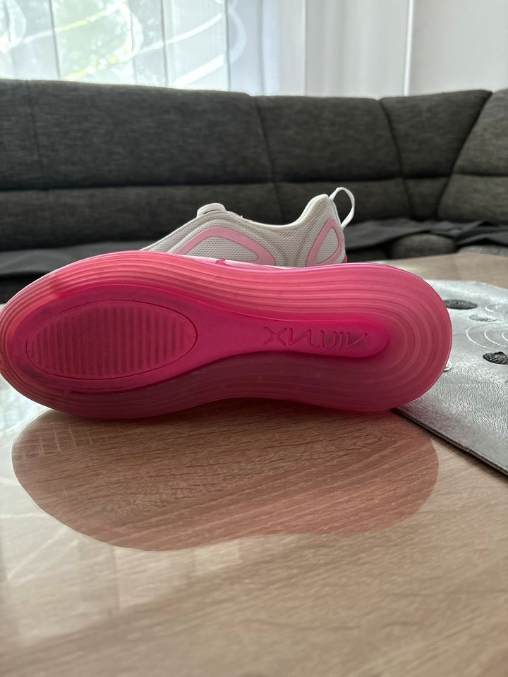 Nike Air Max 720 in Dortmund