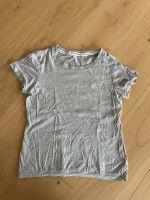 Calvin Klein Damen T-Shirt Größe XS grau Niedersachsen - Isernhagen Vorschau