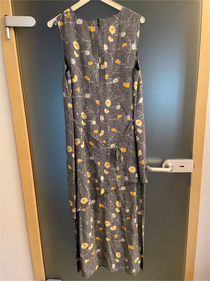 DAMEN SOMMERKLEID BLUMEN KLEID GRÖßE 42 in Straußfurt