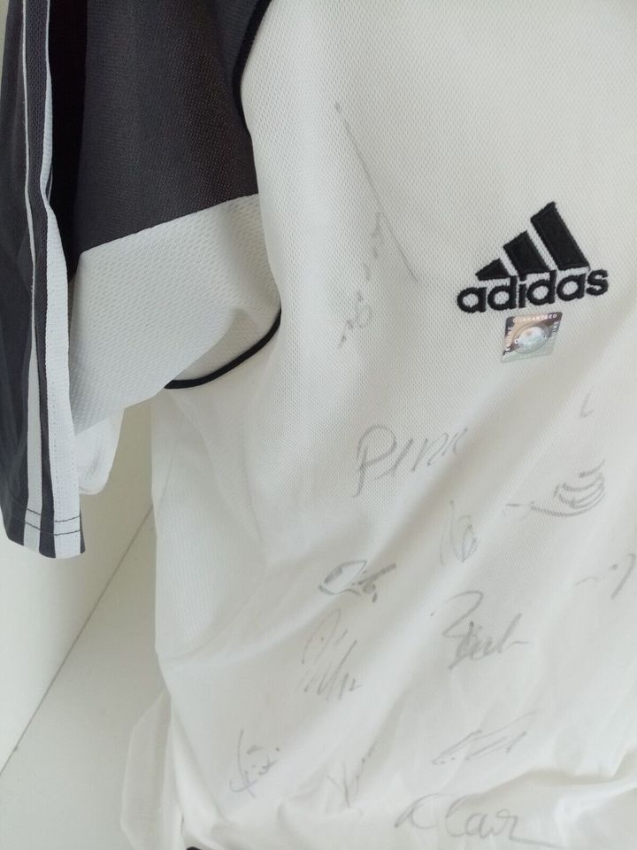 Deutschland Trikot EM 2000 Teamsigniert DFB Fußball COA Adidas L in Lünen