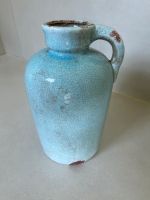 Steingut Vase mit Henkel, hellblau, 35 cm hoch Nordrhein-Westfalen - Oberhausen Vorschau