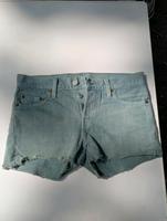 Levi's jeans shorts 25 wie xs/s Berlin - Lichtenberg Vorschau