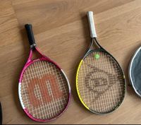 Wilson 3 1/2 und Dunlop 3 7/8 Tennisschläger Nordrhein-Westfalen - Neuss Vorschau