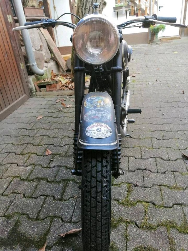 Oldtimer BMW R25 in Ilvesheim