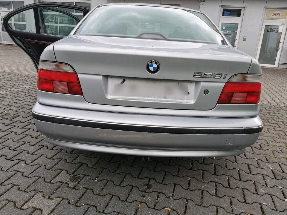 BMW E39 528i in Mainz