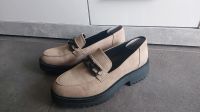 Schicke Schuhe Zara Catwalk in beige Neuwertig Gr. 38 Niedersachsen - Dinklage Vorschau