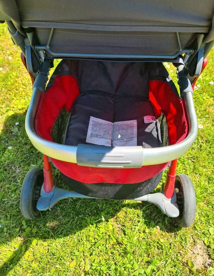 Chicco Simplicity Plus Top Kinderwagen in Binzen