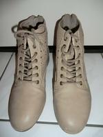 Damen Stiefeletten beige Gr. 36 Top Zustand! Thüringen - Nordhausen Vorschau