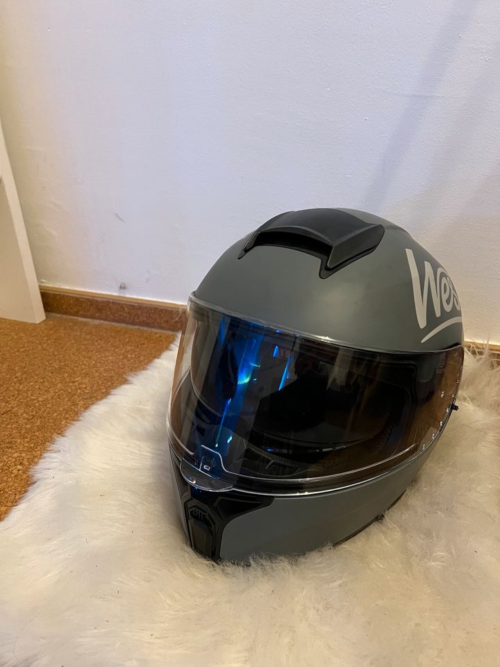 Westt Motorrad Helm zu verkaufen in Lunzenau