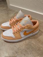 Nike Air Jordan Low 41 Niedersachsen - Burgwedel Vorschau