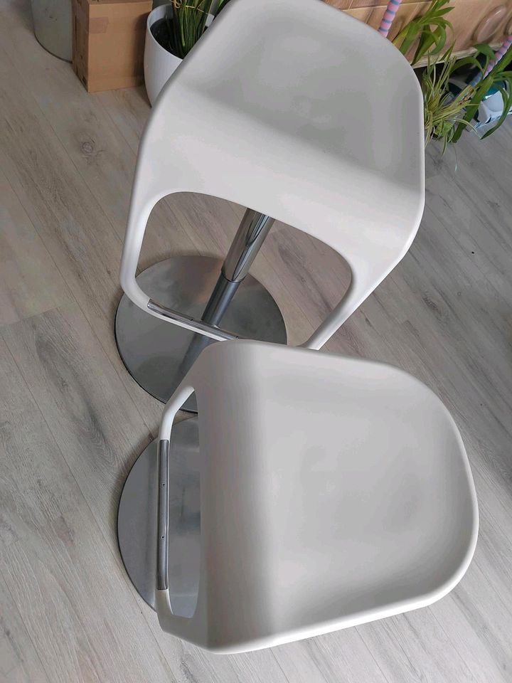 IKEA JANINGE Barhocker Hochstuhl weiß Edelstahl in Taucha