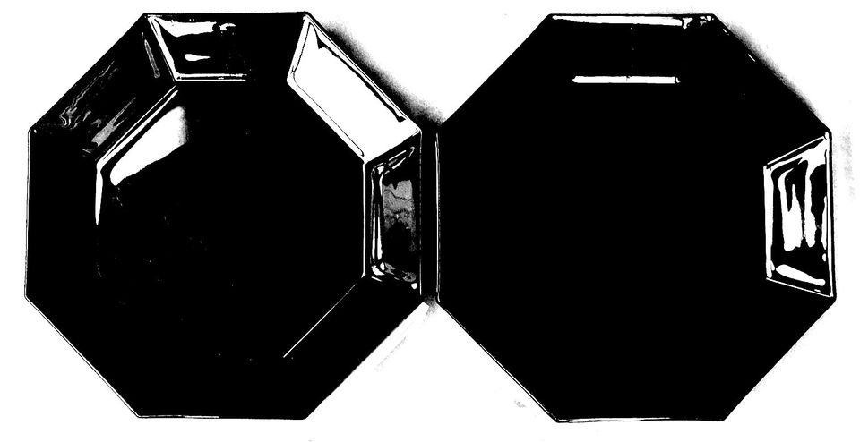 2 Arcoroc France Dessert- Kuchenteller Octime 8 eckig schwarz in Groß-Gerau