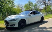 TAUSCHE Tesla Model S 70D Free Charging Luftfahrwerk Allrad Rolex Nordrhein-Westfalen - Kamp-Lintfort Vorschau