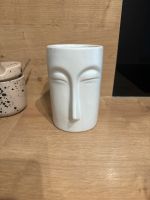 H&M Home Westwing Vase Vintage Deko weiß Face Gesicht Nordrhein-Westfalen - Neuss Vorschau