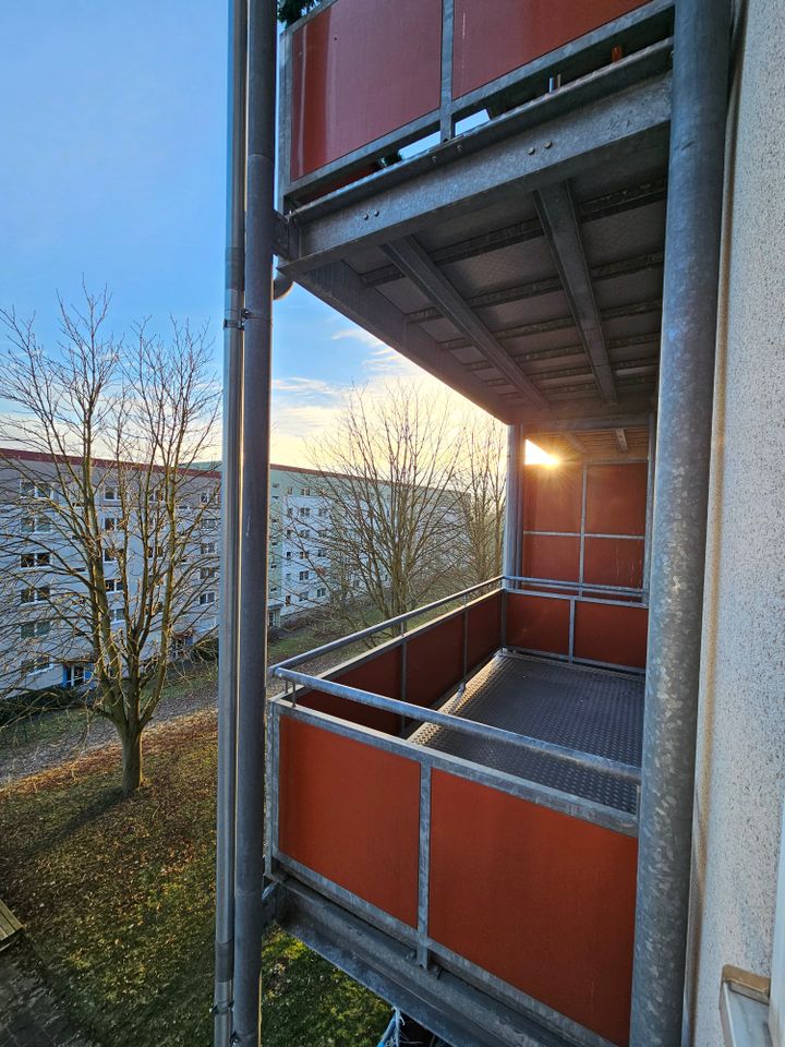 660 € sparen! KM frei * geräumige 2 Raum Wohnung mit Balkon  ** in Chemnitz