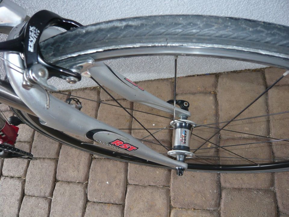 Corratec "Shape one", Fitness/Rennrad, 28 Zoll, 27-Gang, RH48 cm in Bergtheim (Unterfranken)