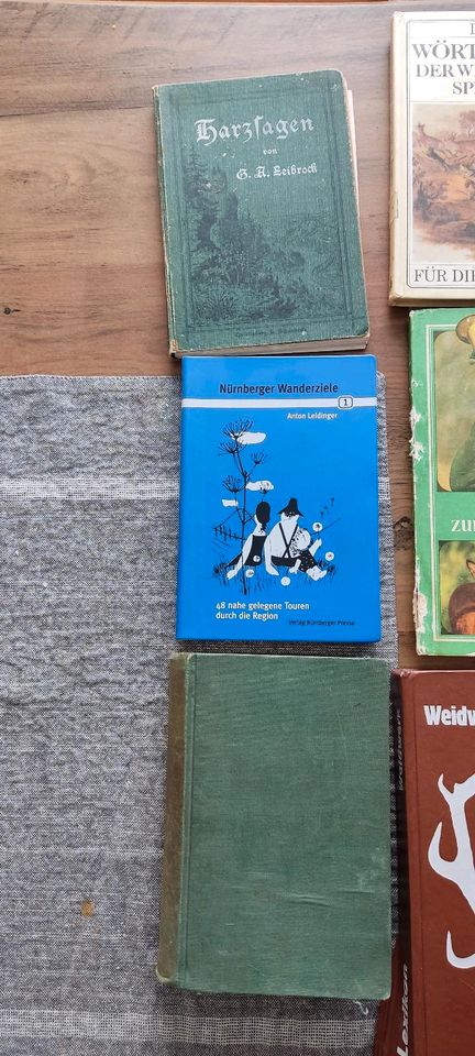 JAGDLITERATUR WEIDWERK TROPHÄEN WANDERBÜCHER KARL MAY in Roth