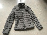 Winterjacke Jacke Emporio Armani 36 neuwertig taupe Leipzig - Knautkleeberg-Knauthain Vorschau