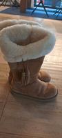 UGG Stiefel hoch beige Gr. 39 Nordrhein-Westfalen - Dormagen Vorschau
