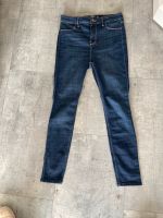 Jeans Gr. 28/26 HOLLISTER Curvy High-Rise Jean Legging dunkelblau Hessen - Oberursel (Taunus) Vorschau