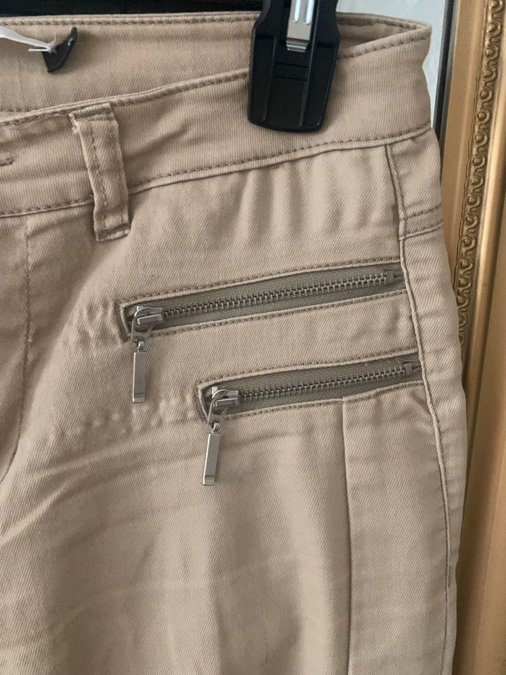 ONLY Jeans/Hosen,Gr.36/S,beige/stretch,slim fit in München