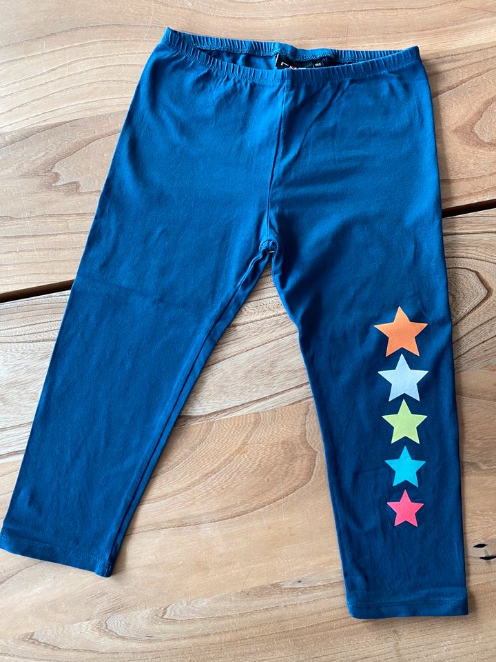 CMP Legging 3/4 Gr. 152 blau mit Sternen NEUWERTIG in Betzdorf