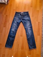 LEVI`S 504 Straight 30x32 Jeans blau mit Waschung (38/40 ?) Wandsbek - Hamburg Bramfeld Vorschau