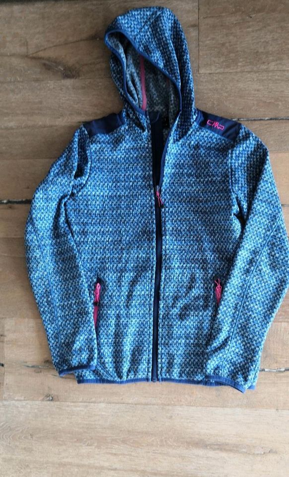 CMP Strickjacke Gr. 176 blau in Elmshorn