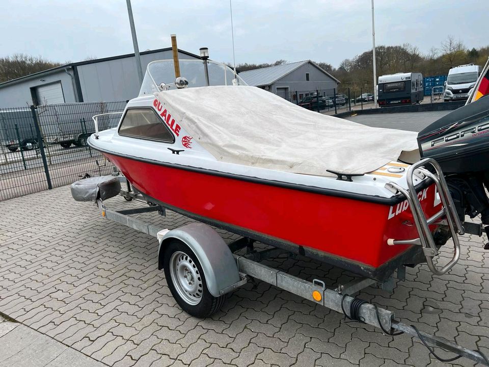 Motorboot Hille Roda 16 mit 50 PS AB und 1300 kg Trailer in Bliestorf