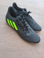 Adidas Gr. 41,5 Fußballschuh Hallenschuh Sportschuhe Berlin - Spandau Vorschau