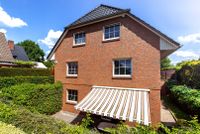 Norderstedt-Mitte möblierte 3 Zimmer Souterrain Wohnung mit großer Terrasse. Schleswig-Holstein - Norderstedt Vorschau