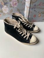 Converse Chucks mit Fell Gr 38.5 Baden-Württemberg - Metzingen Vorschau