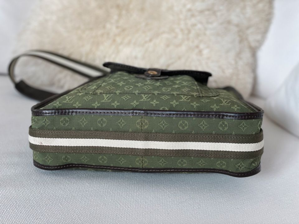 Louis Vuitton Tasche Besace Mary Kate Monogram Khaki RAR LV in Hamburg