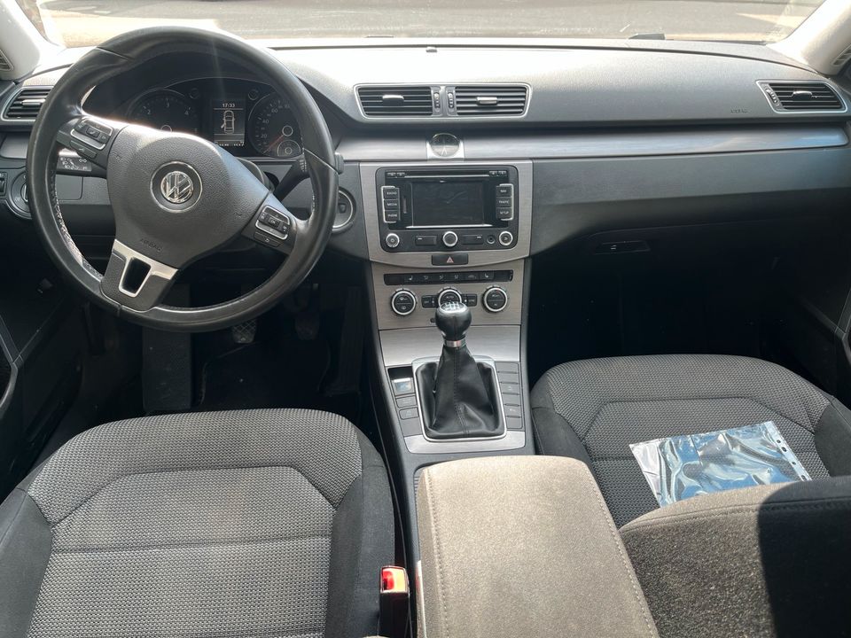 VW Passat 1.6 TDI in Elsdorf