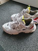 Tommy Hilfiger Chunky Sneaker, Gr.  38 Kr. Passau - Passau Vorschau
