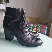 Stiefeletten, Blockabsatz. ESPRIT  Gr 36. Absatz ca 6,6 cm Berlin - Charlottenburg Vorschau