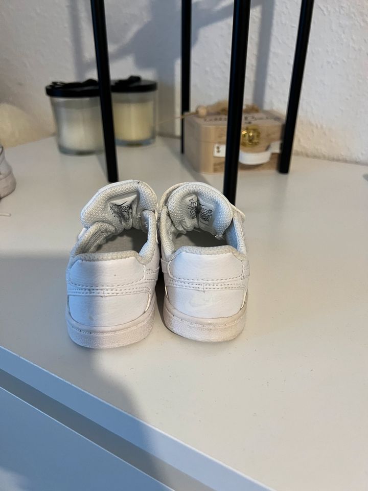 Nike Schuhe Gr. 19,5 in Dülmen