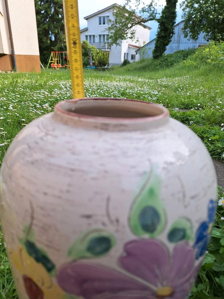 Bodenvase Vase Bay Keramik handbemalt in Emmendingen