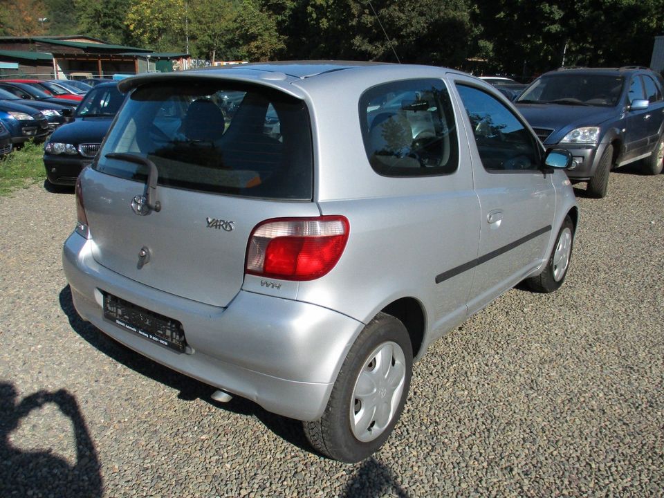 Toyota Yaris  Linea Luna *TÜV NEU* in Herzberg am Harz