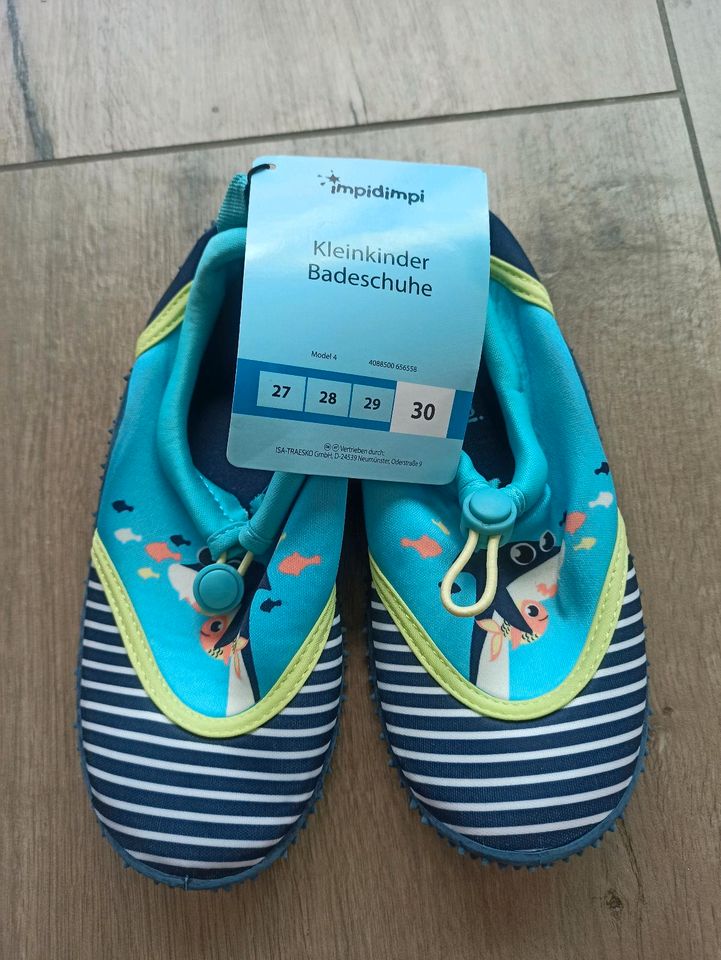 Impidimpi Badeschuhe Strand Schuhe Aquaschuhe Gr. 30 in Emmendingen