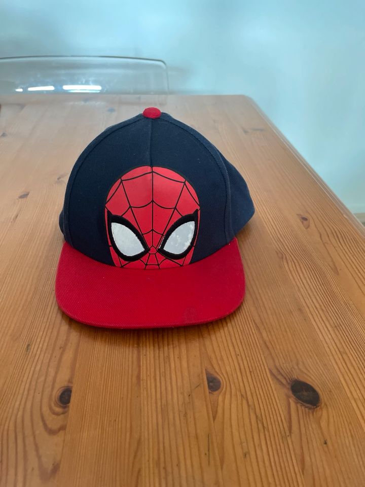 Spiderman Cap 2-4 Jahre Primark Marvel in Oberhausen